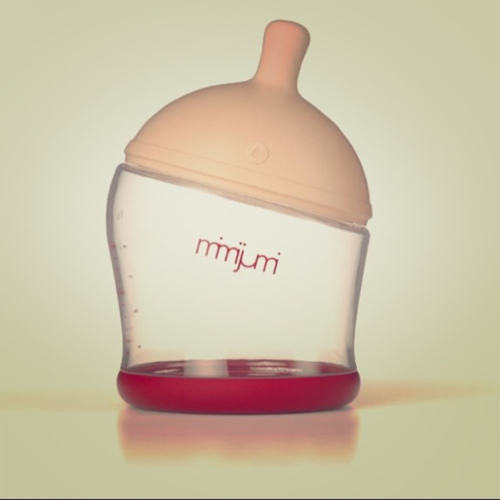 Brand new 4oz Mimijumi Bottle